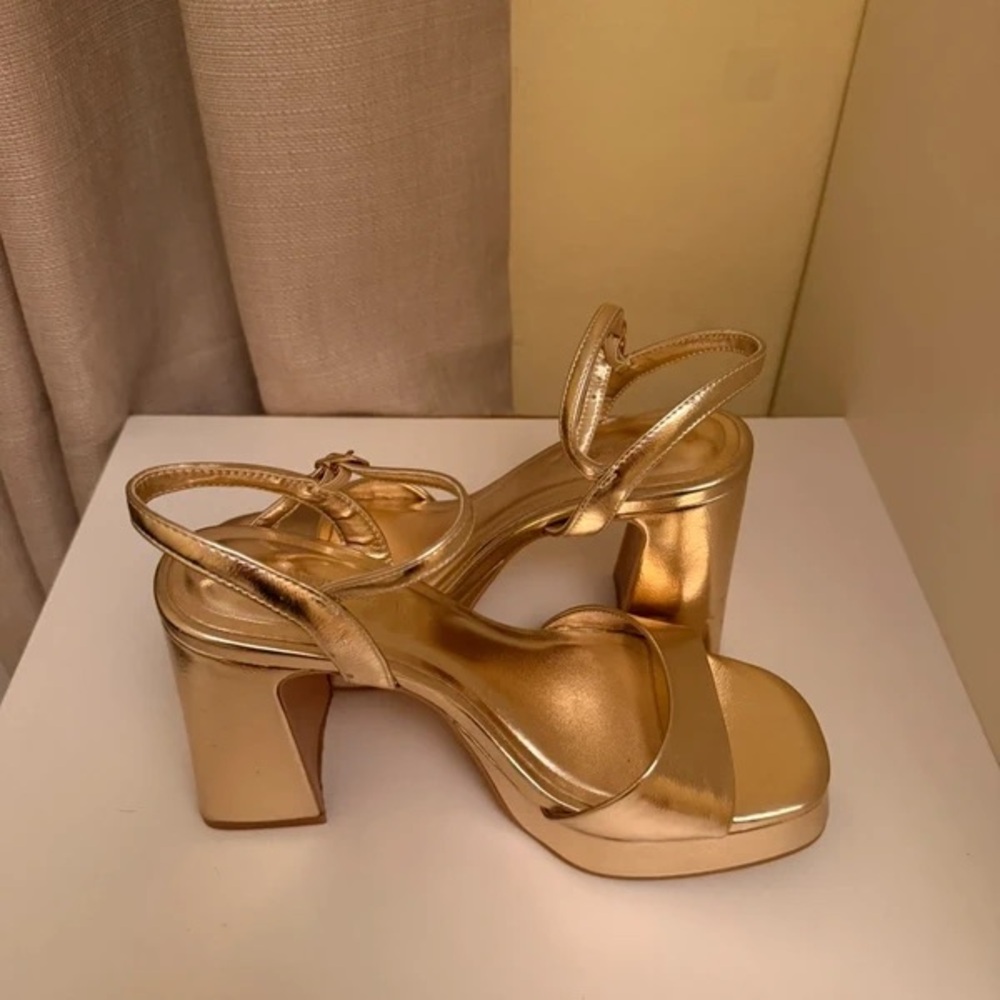 Chic Gold Women's Block Heel Sandals